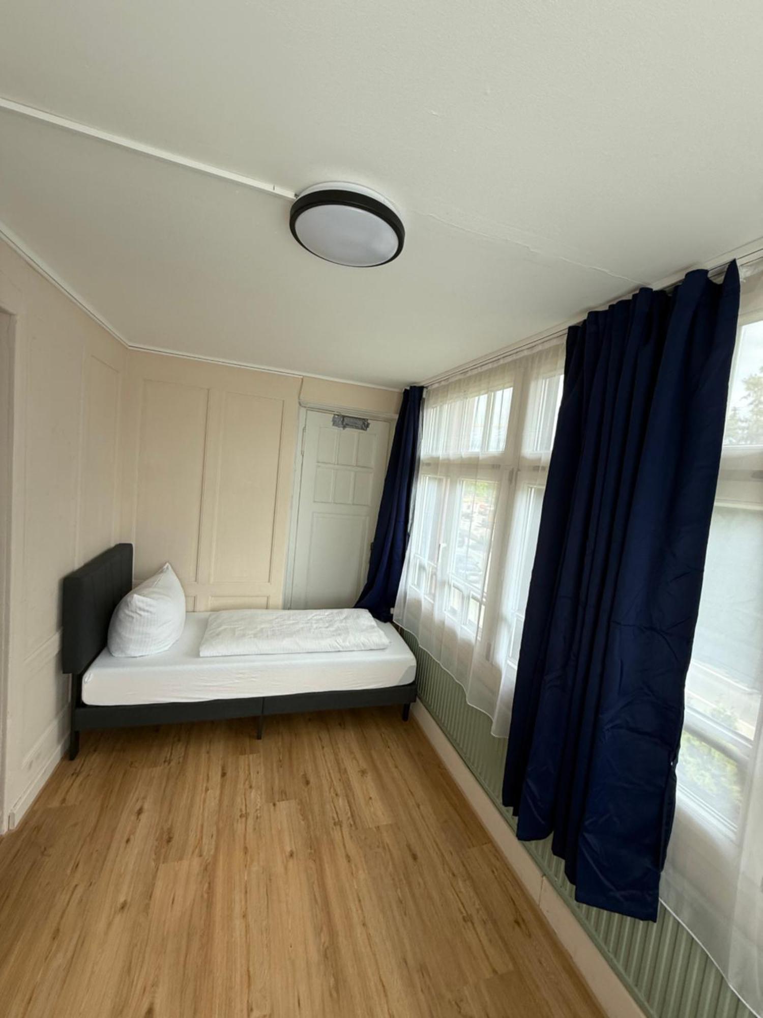 Crown Living Villa Blumenau Studios, Smarttv, Parkplatz Lustenau Exterior photo